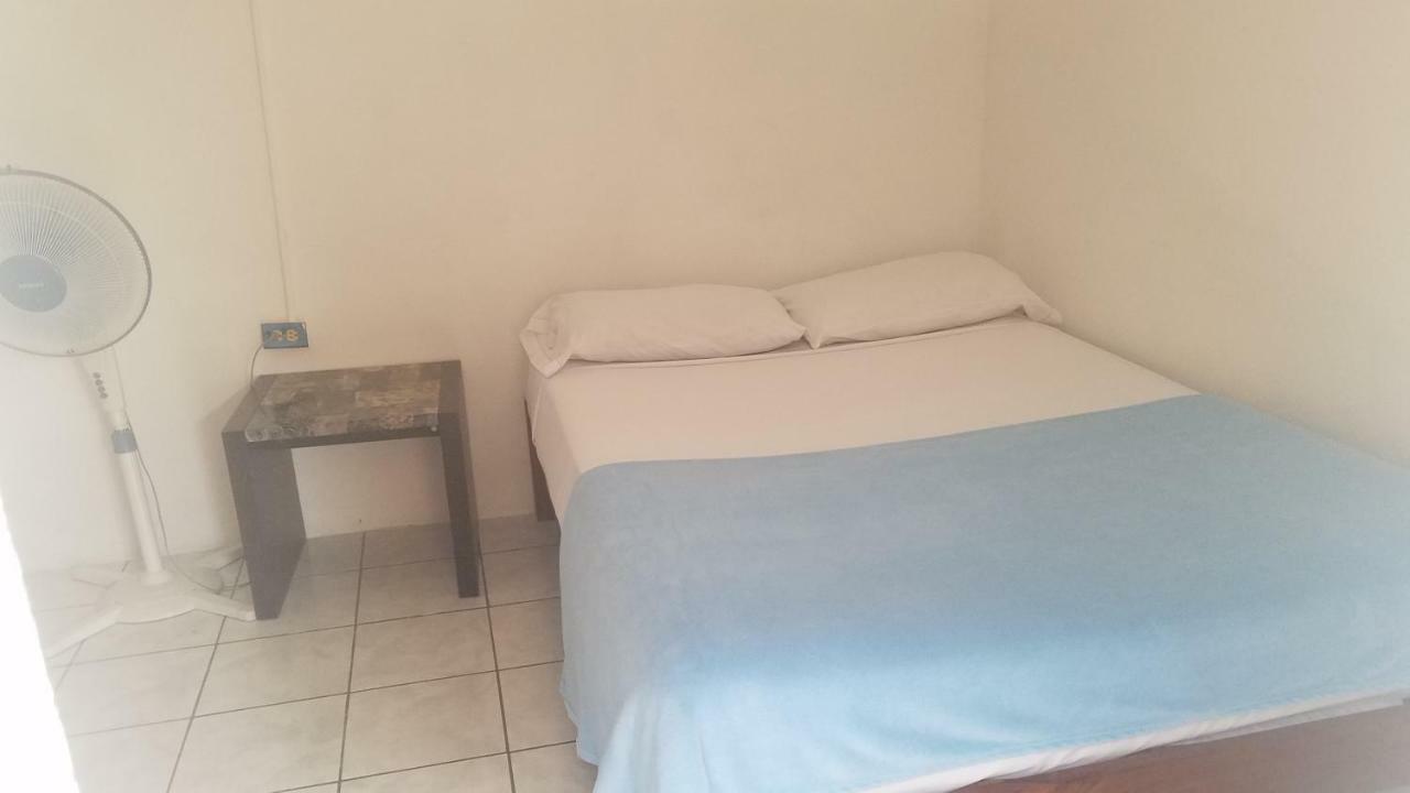Luna International Hostel Esteli Luaran gambar